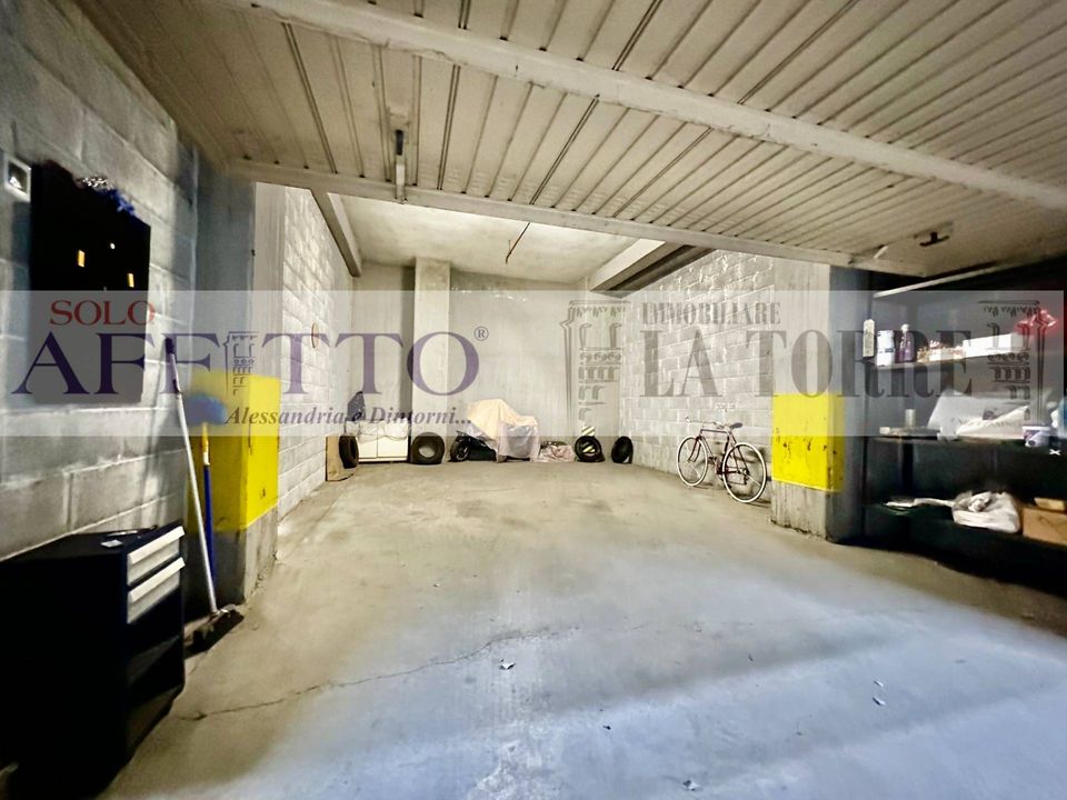Parkeringsplads i Alessandria, Alessandria - foto 3