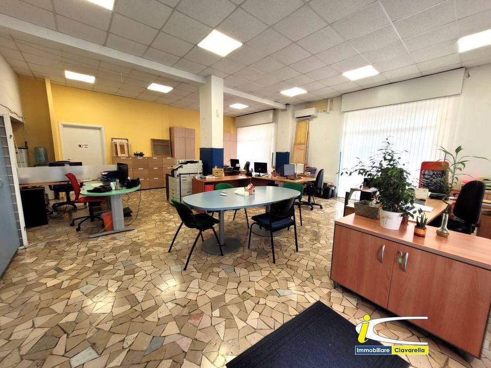 Erhvervsejendom i Ladispoli, Rome - foto 1