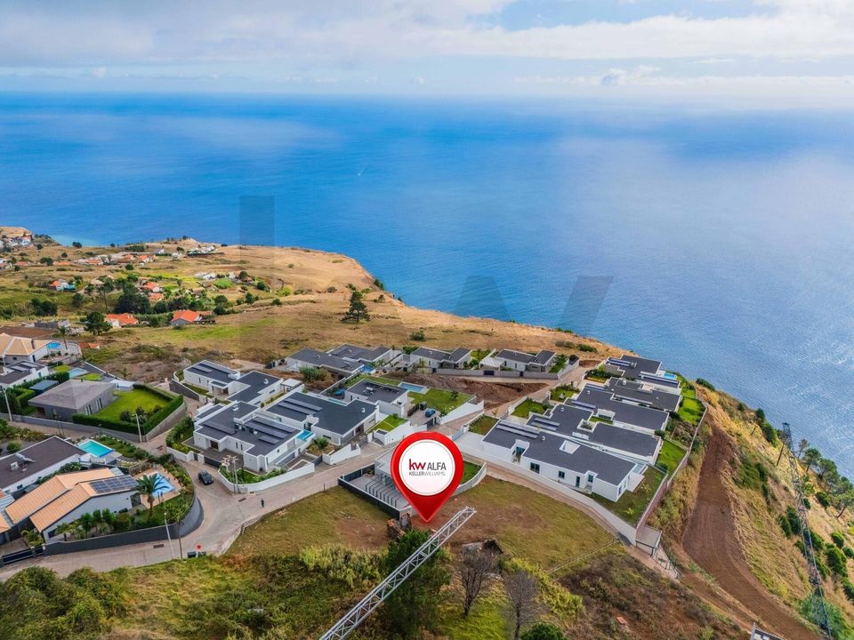 Helårsgrund i Calheta, Madeira - foto 1