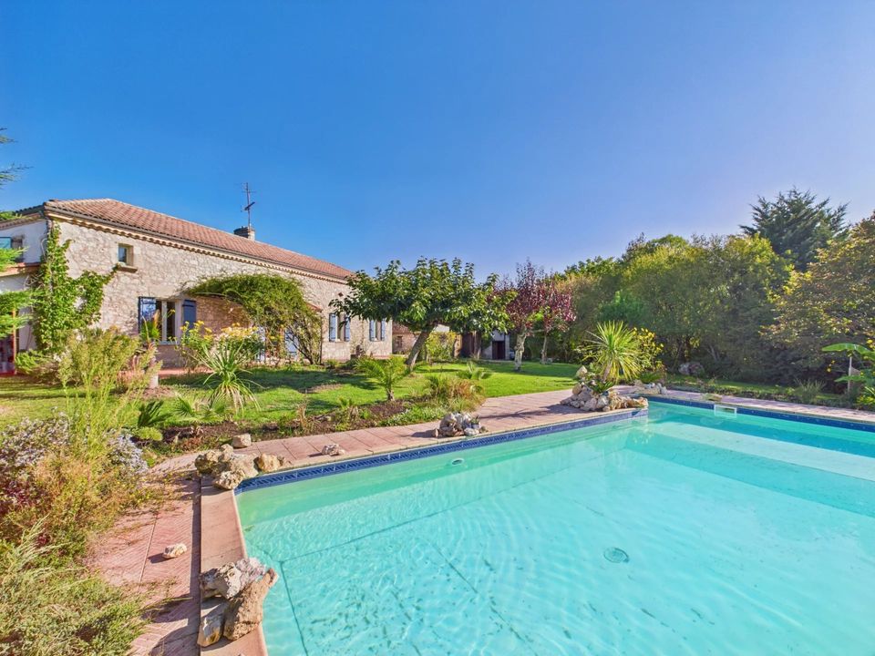 Villa i Penne-d'Agenais, Lot-et-Garonne - foto 1