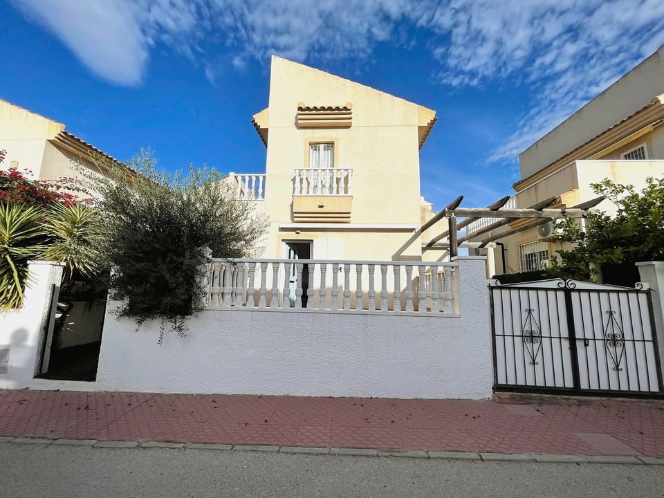 Villa i Ciudad Quesada, Alicante - foto 1