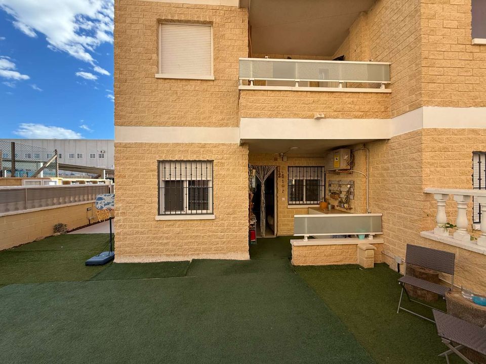 Lejlighed i Torrevieja, Alicante - foto 4