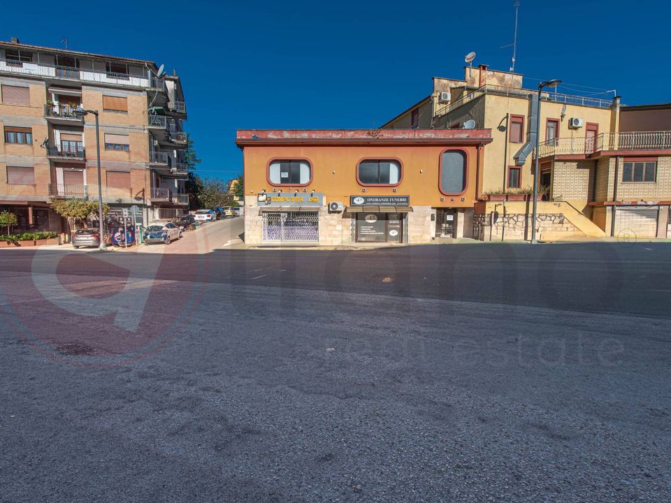 Erhvervsejendom i Atina, Frosinone - foto 4
