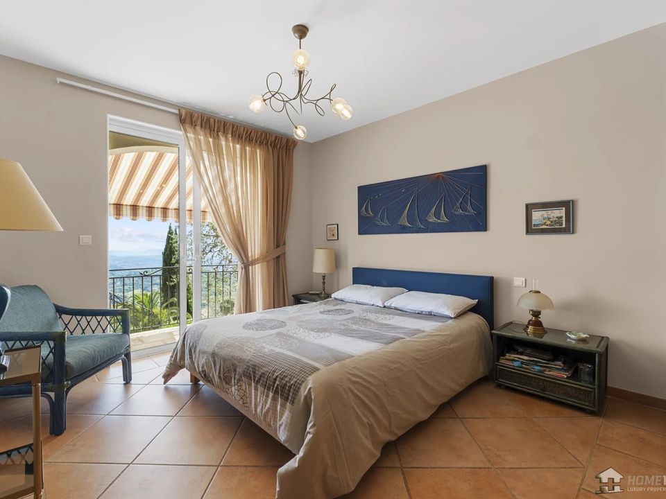 Villa a Magagnosc, Alpes-Maritimes - foto 1