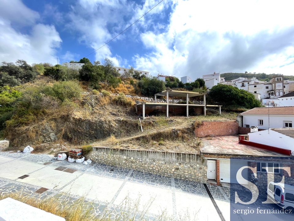 Helårsgrund i Salares, Malaga - foto 1