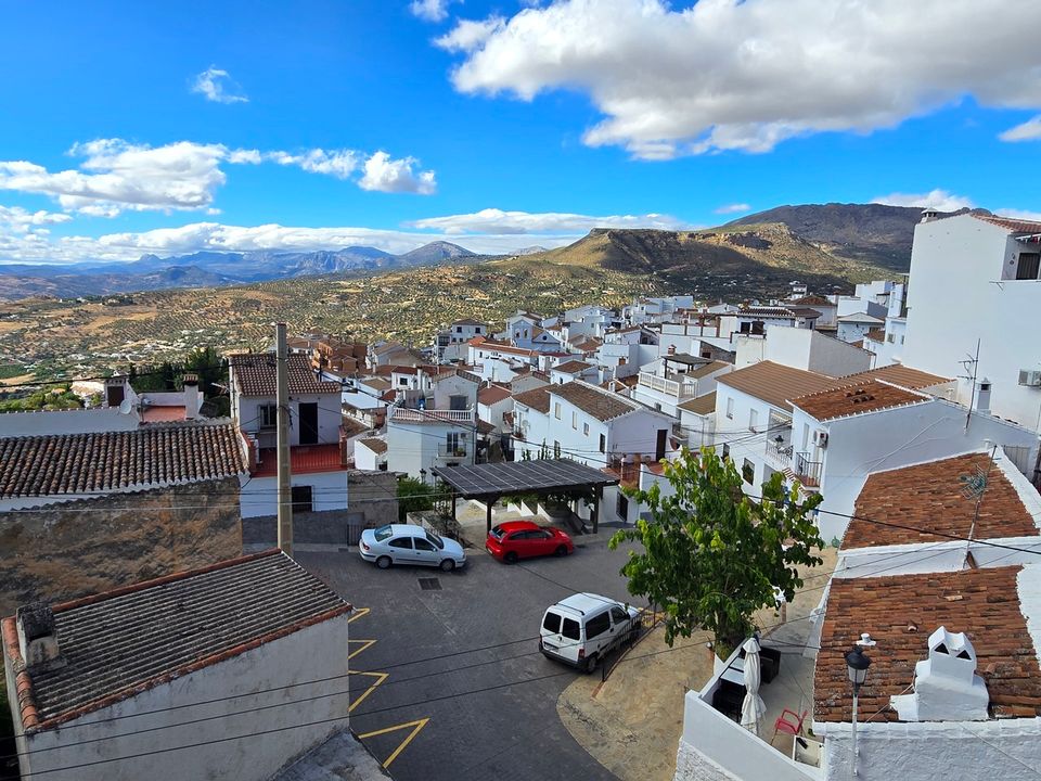 Landsbyhus i Alcaucin, Malaga - foto 2