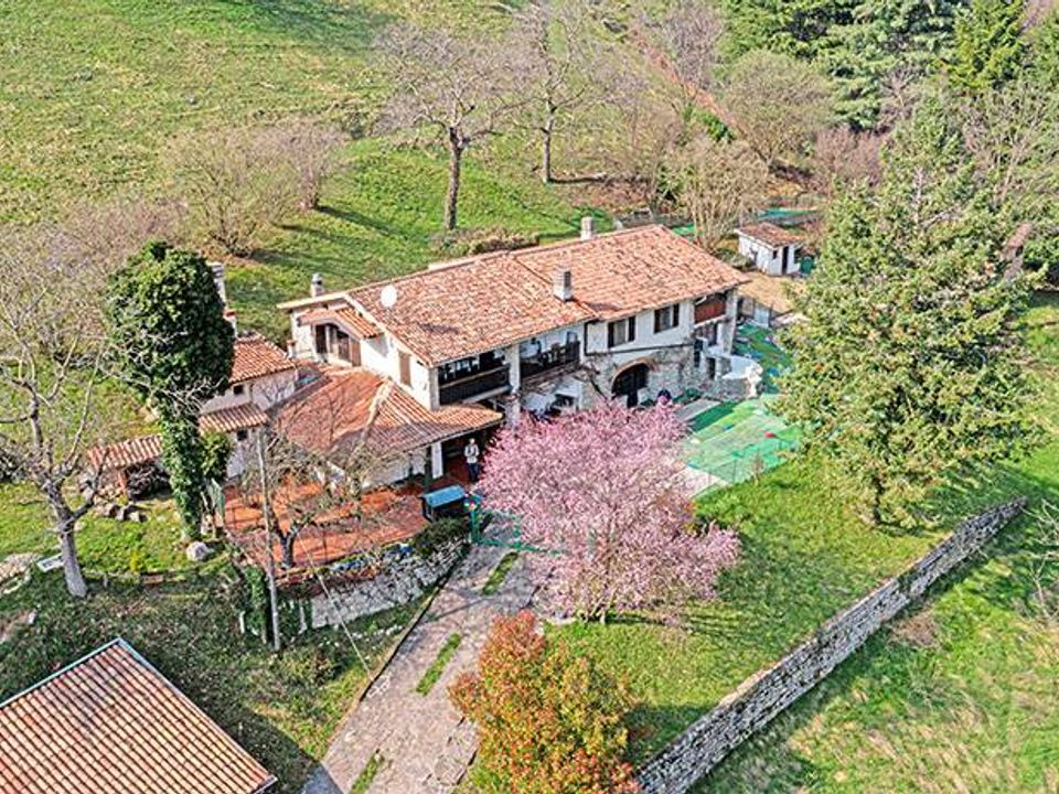 Landejendom i Vigolo, Bergamo - foto 5
