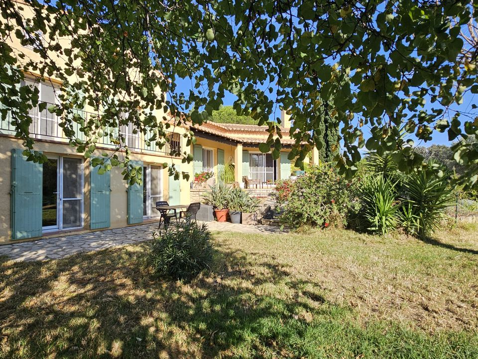 Villa i Saint-Gilles, Gard - foto 3