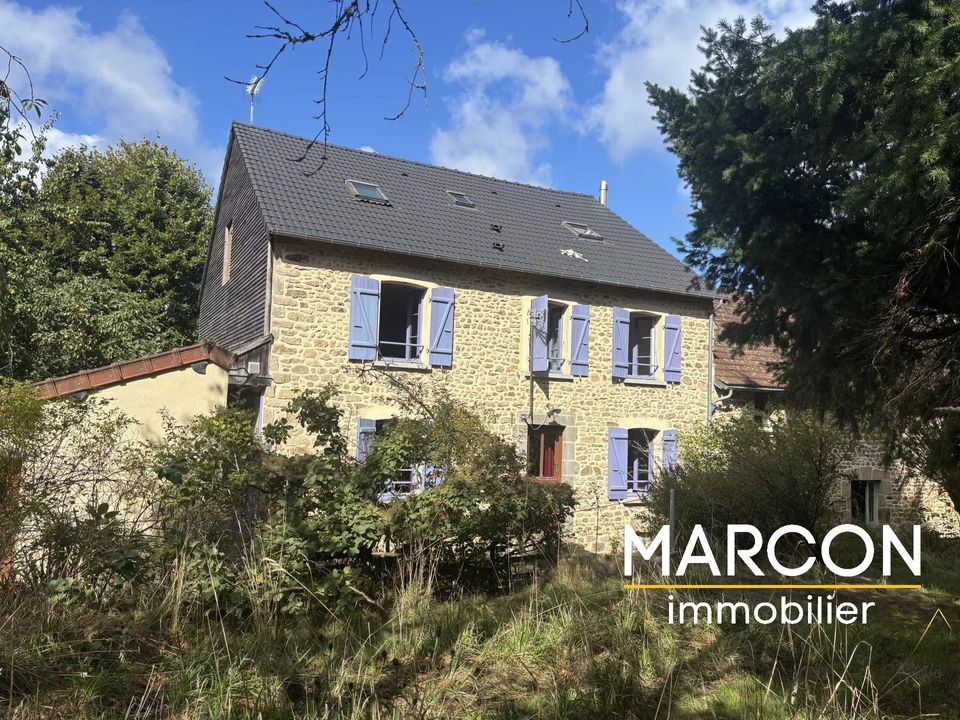 Landejendom i Saint-Maurice-La-Souterraine, Creuse - foto 1