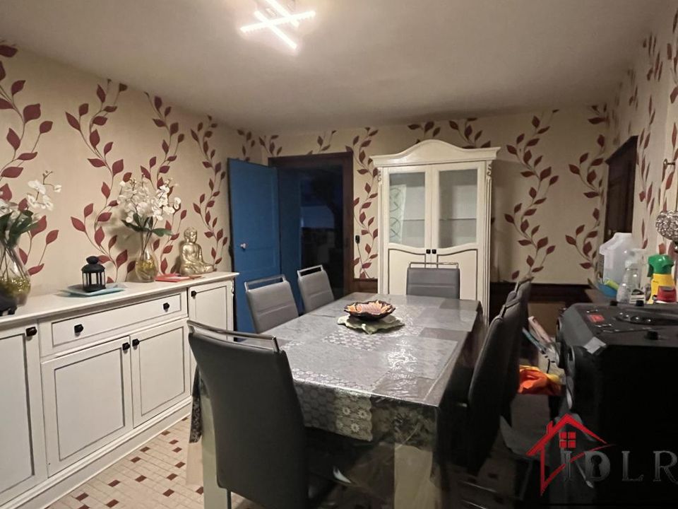 Casa de pueblo en Bourbonne-les-Bains, Haute-Marne - foto 3