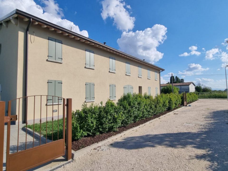 Rækkehus i Carpi, Modena - foto 1