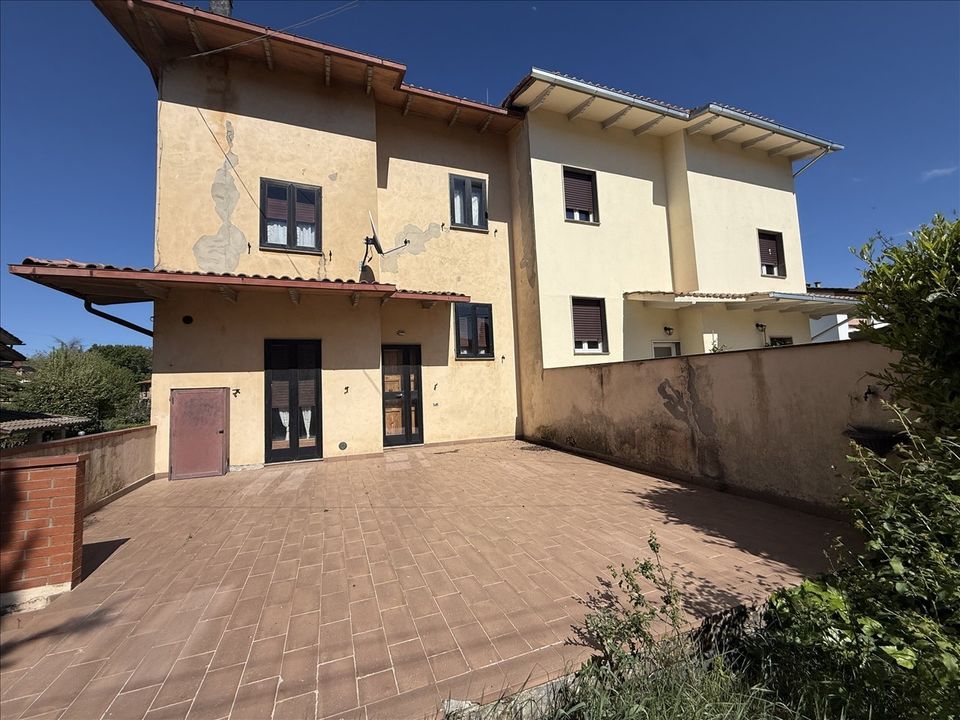 Rækkehus i Sarteano, Siena - foto 1