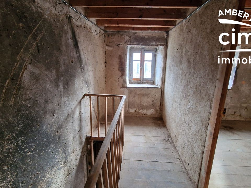 Farm i Saint-Amant-Roche-Savine, Puy-de-Dome - foto 3
