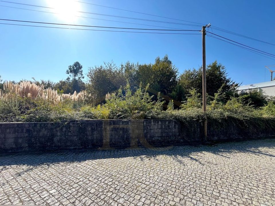 Helårsgrund i Maia, Porto - foto 1