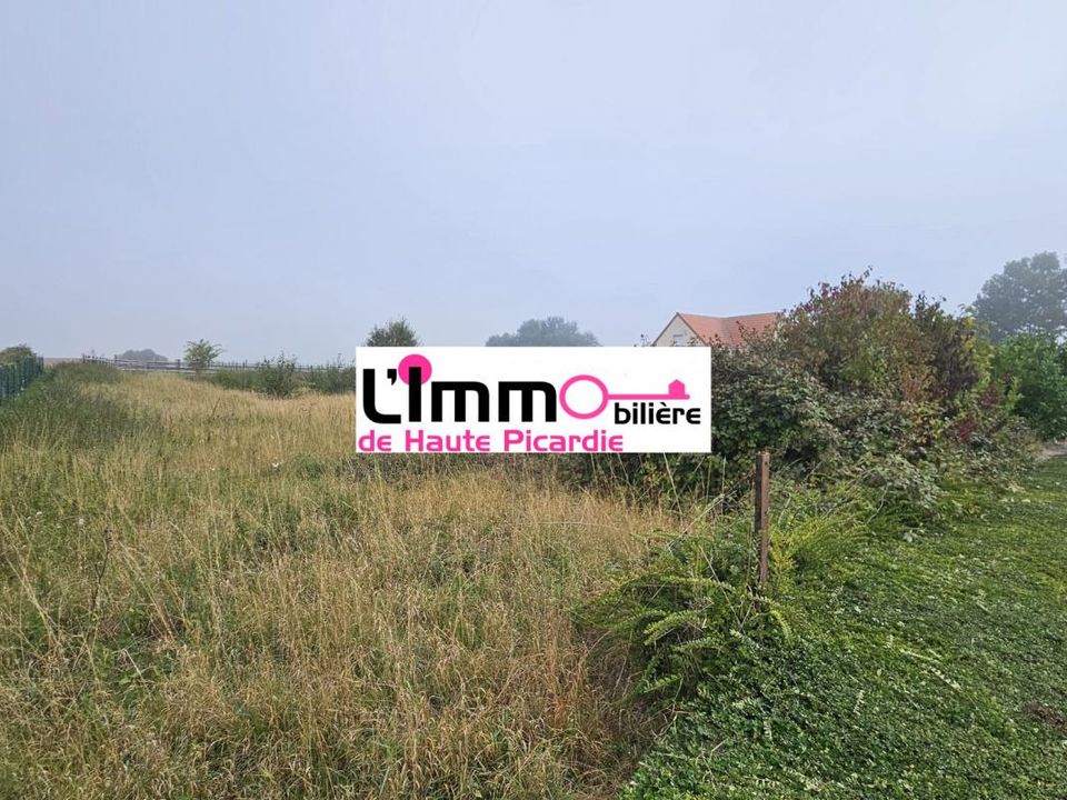 Tomt i Estrées-Deniécourt, Somme - bilde 1