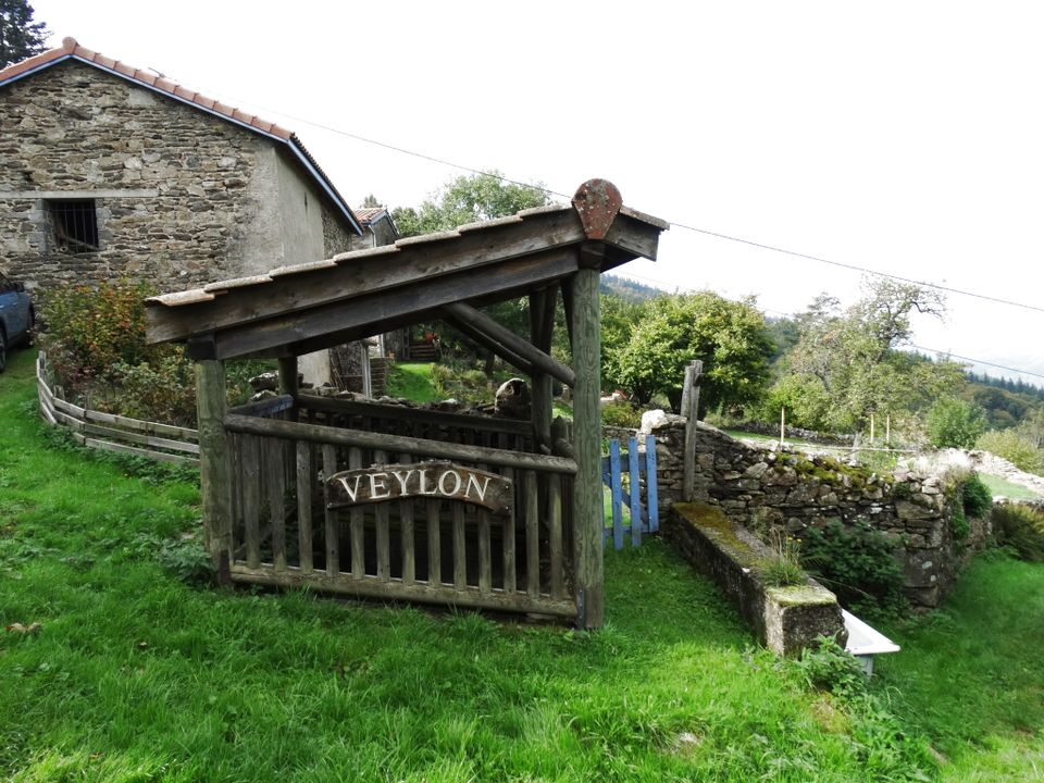Landejendom i Doizieux, Loire - foto 1