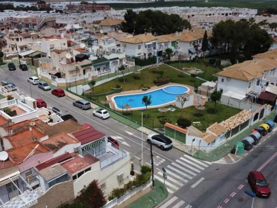 Duplex i Torrevieja, Alicante - foto 2
