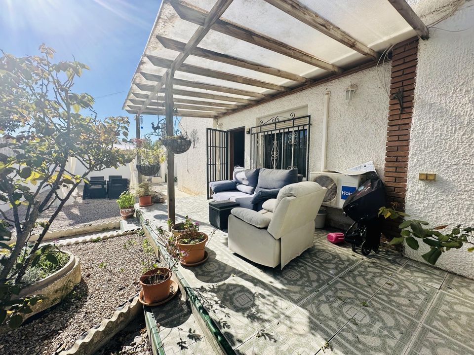 Villa i La Marina, Alicante - foto 1