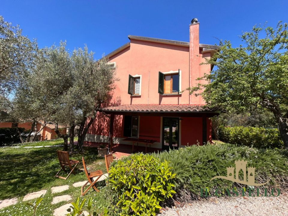 Villa em Castiglione del Lago, Perugia - foto 1