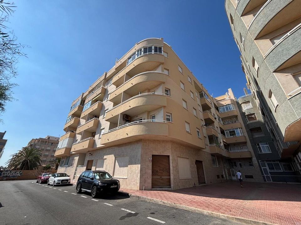 Lejlighed i Torrevieja, Alicante - foto 2