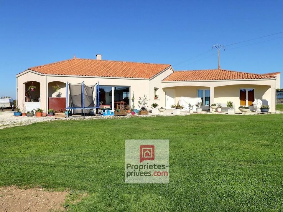 Villa i Champdolent, Charente-Maritime - foto 1