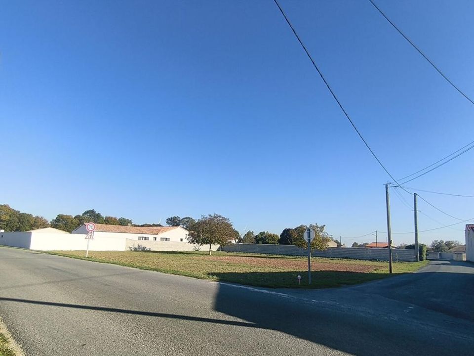 Helårsgrund i Saint-Saturnin-du-Bois, Charente-Maritime - foto 2