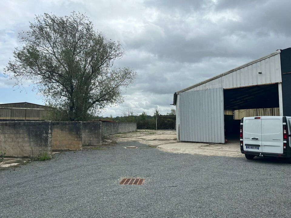 Erhvervsejendom i Sainte-Eulalie, Gironde - foto 2
