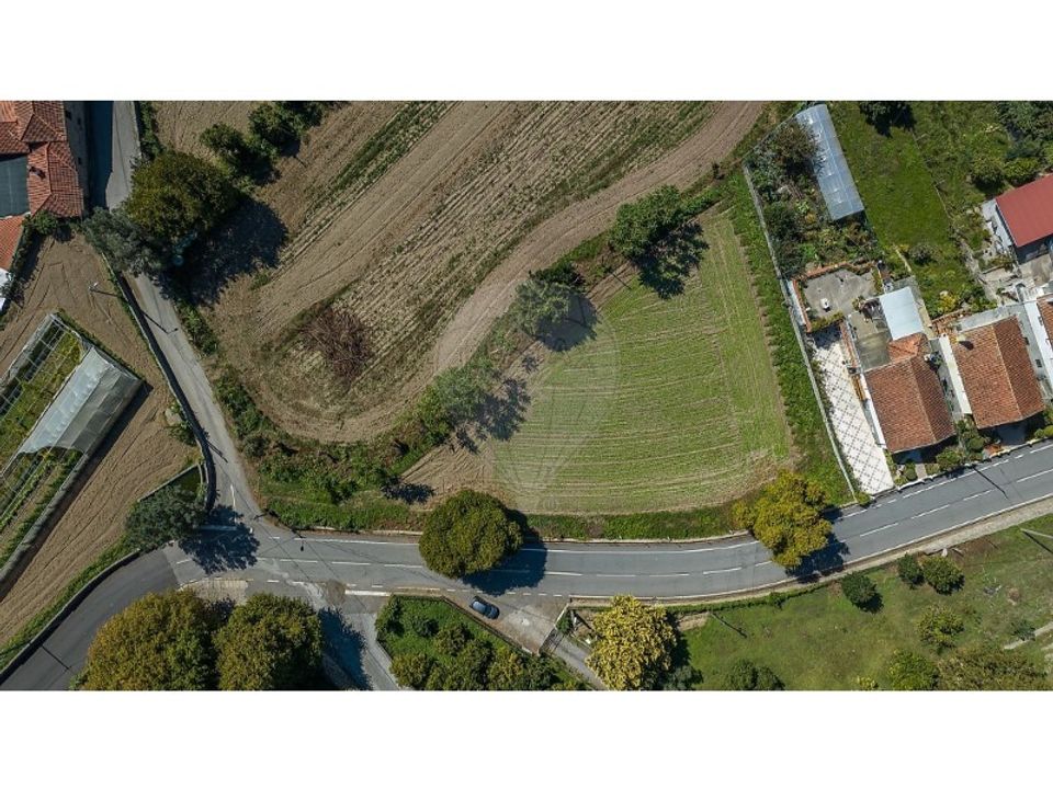 Helårsgrund i Vila Nova de Famalicao, Braga - foto 2