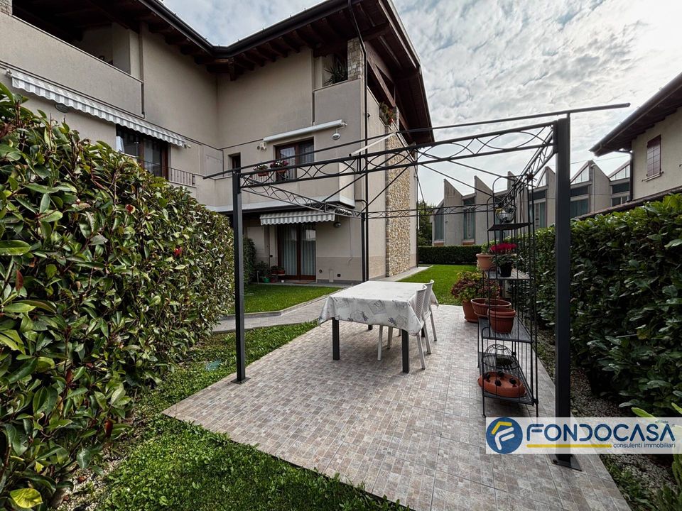 Lejlighed i Palazzolo sull'Oglio, Brescia - foto 1