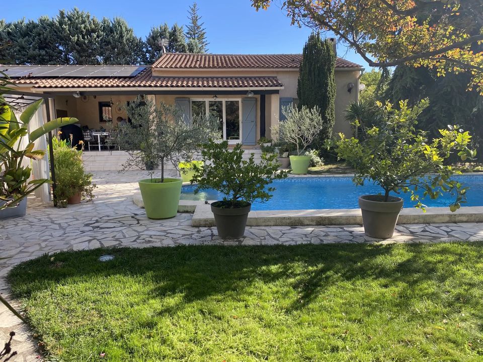 Villa i Auriol, Bouches-du-Rhone - foto 1