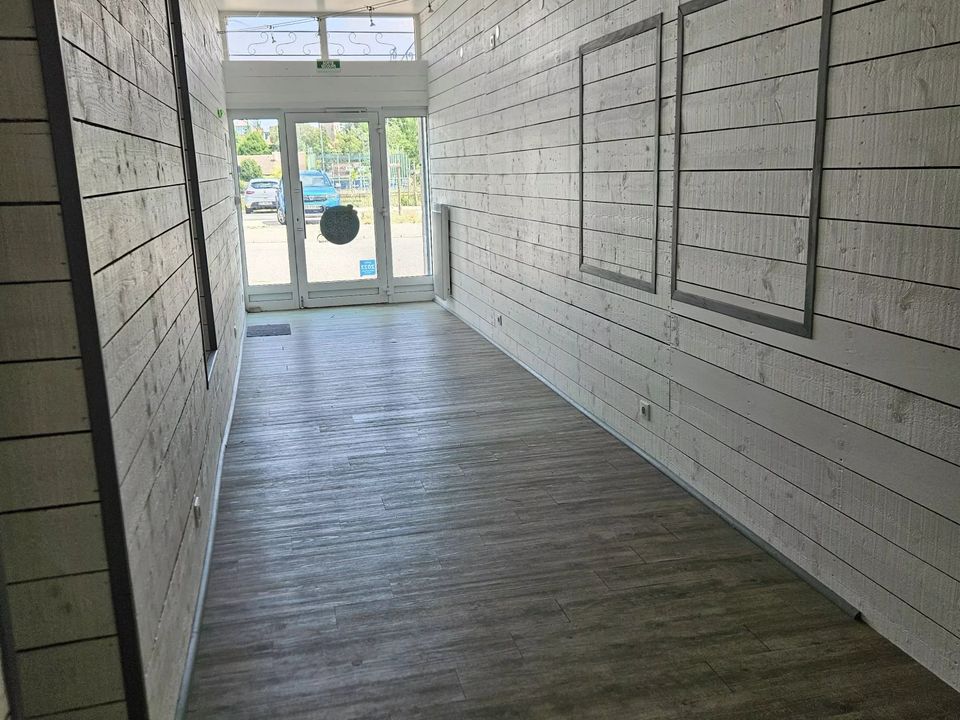 L'establiment comercial a Nomeny, Meurthe-et-Moselle - foto 2