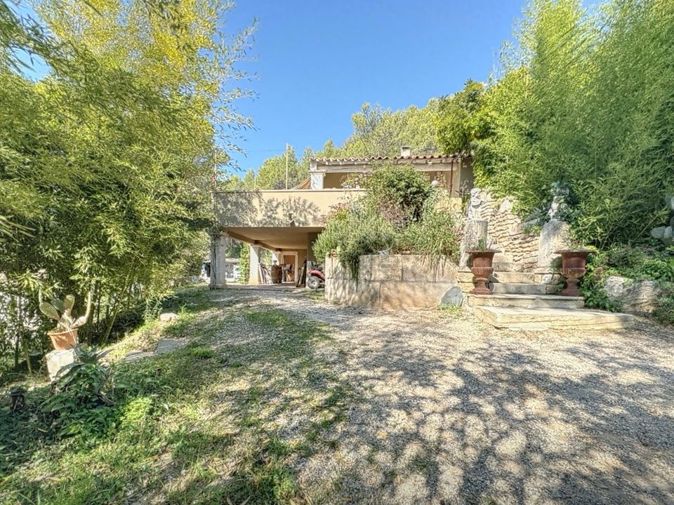 Villa i Cheval-Blanc, Vaucluse - foto 1