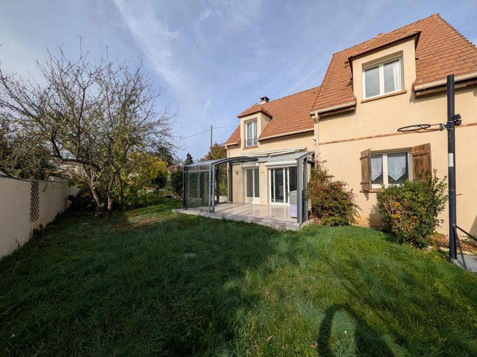 Villa i Les Clayes-Sous-Bois, Yvelines - foto 2