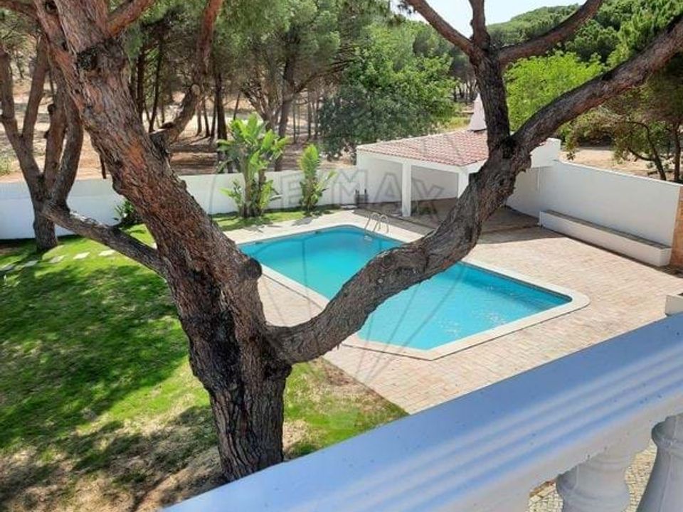 Villa in Loule, Faro - photo 5