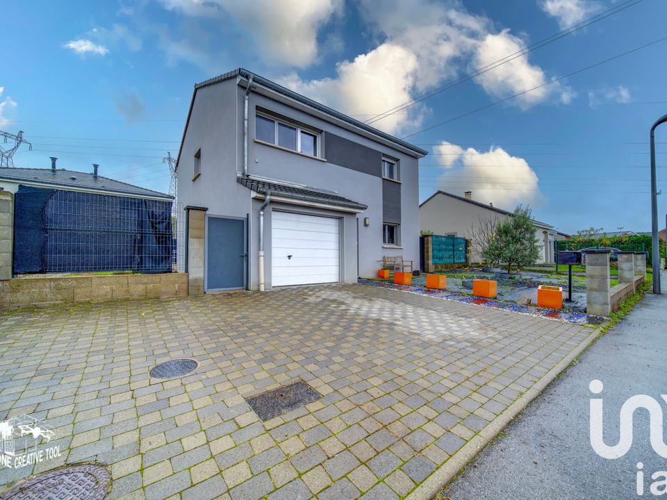 Villa en Uckange, Moselle - foto 1