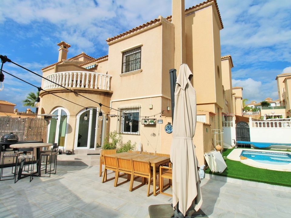 Byhus i Villamartin, Alicante - foto 1