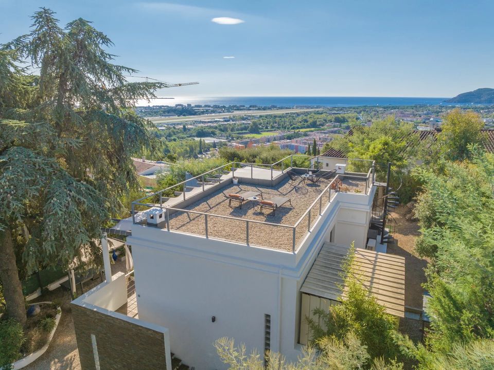 Villa i Mandelieu-la-Napoule, Alpes-Maritimes - foto 2
