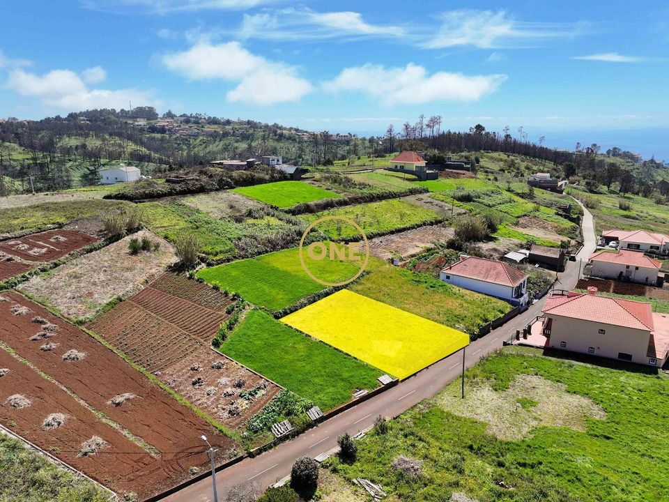 Helårsgrund i Calheta, Madeira - foto 1