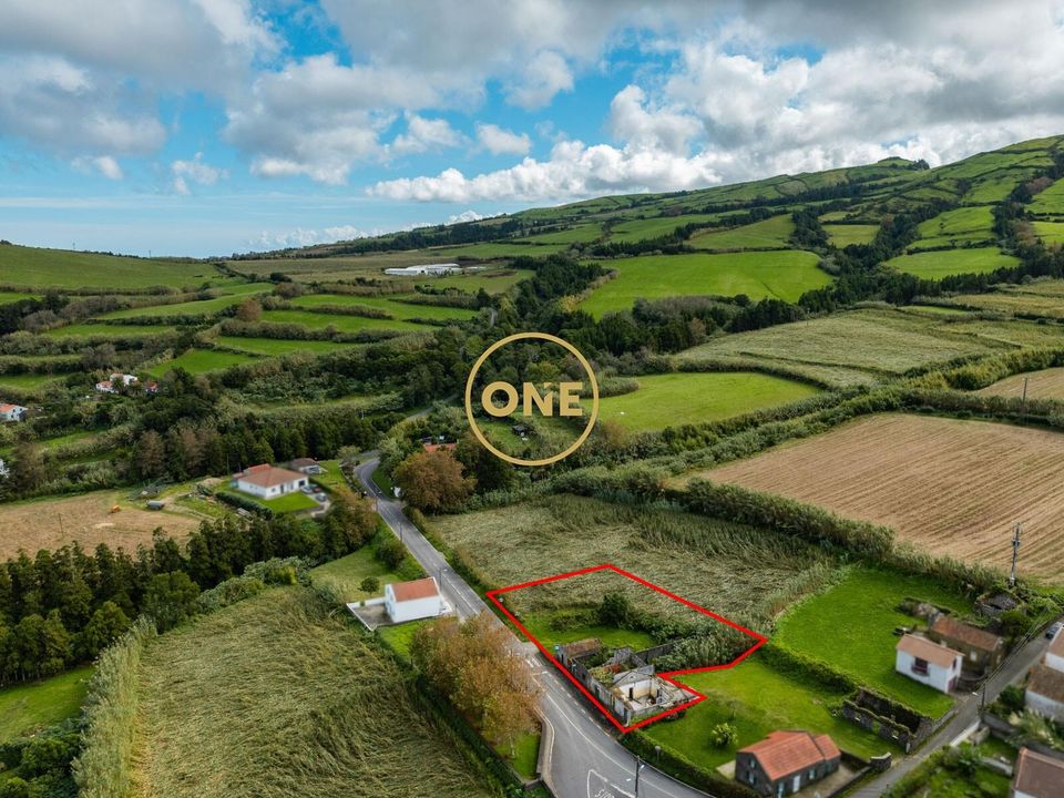 Byhus i Ponta Delgada, Sao Miguel - foto 1
