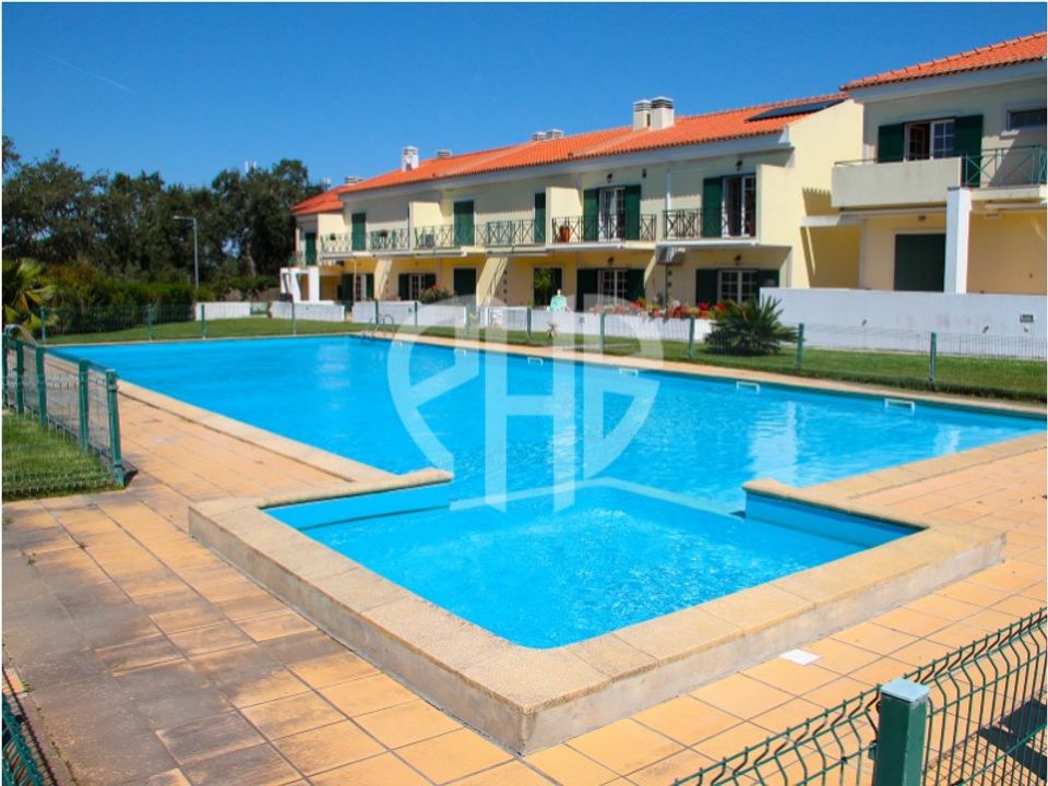 Byhus i Brejos de Azeitao, Setubal - foto 1