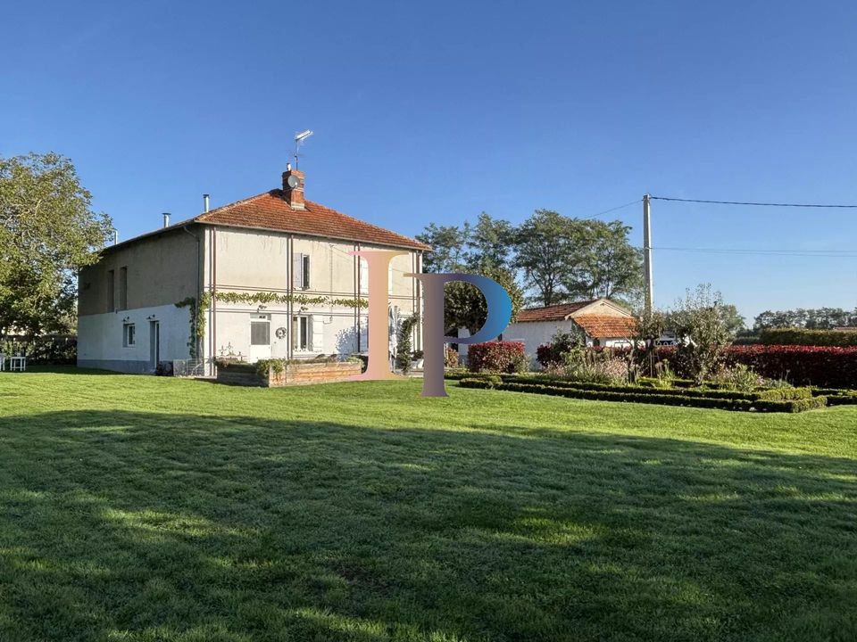 Villa i Roanne, Loire - foto 1