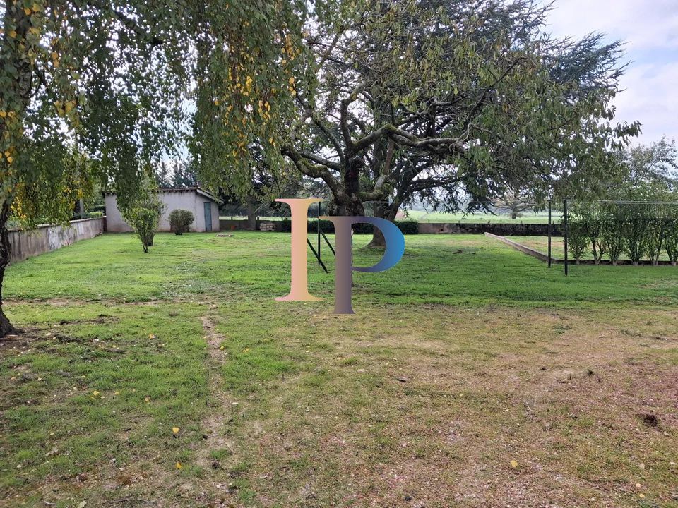 Villa i Pouilly-sous-Charlieu, Loire - foto 4