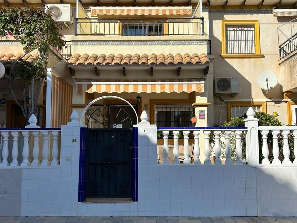 Duplex i Orihuela Costa, Alicante - foto 1