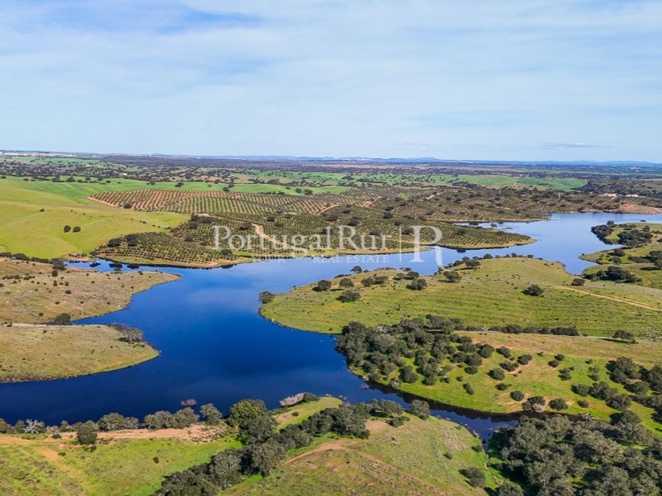 Landejendom i Cabeca Gorda, Beja - foto 1