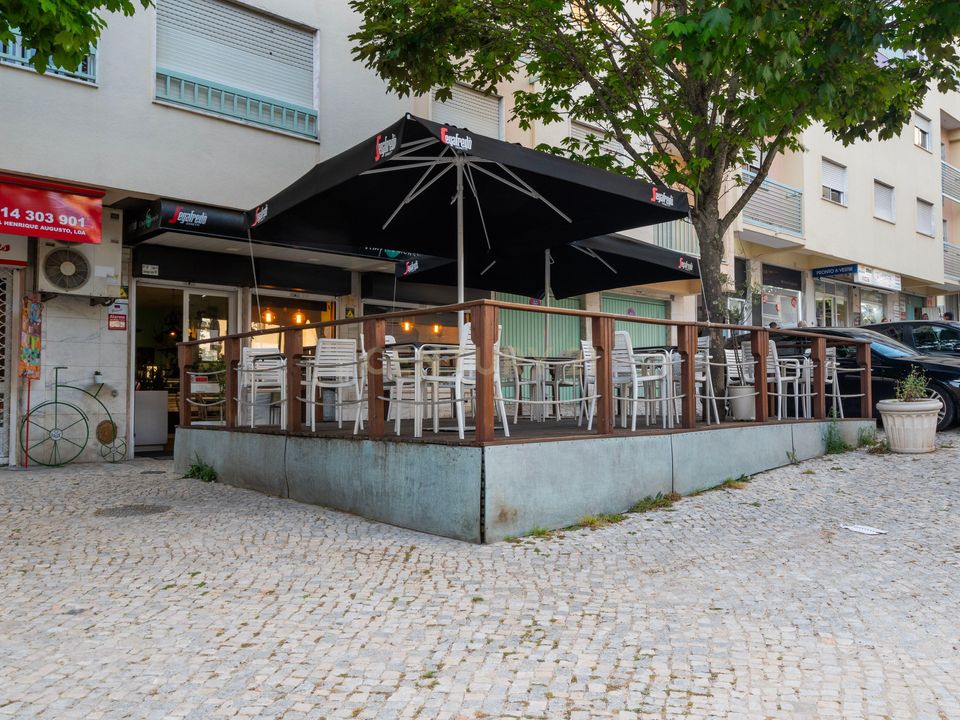 Erhvervsejendom i Massama, Lisbon - foto 2