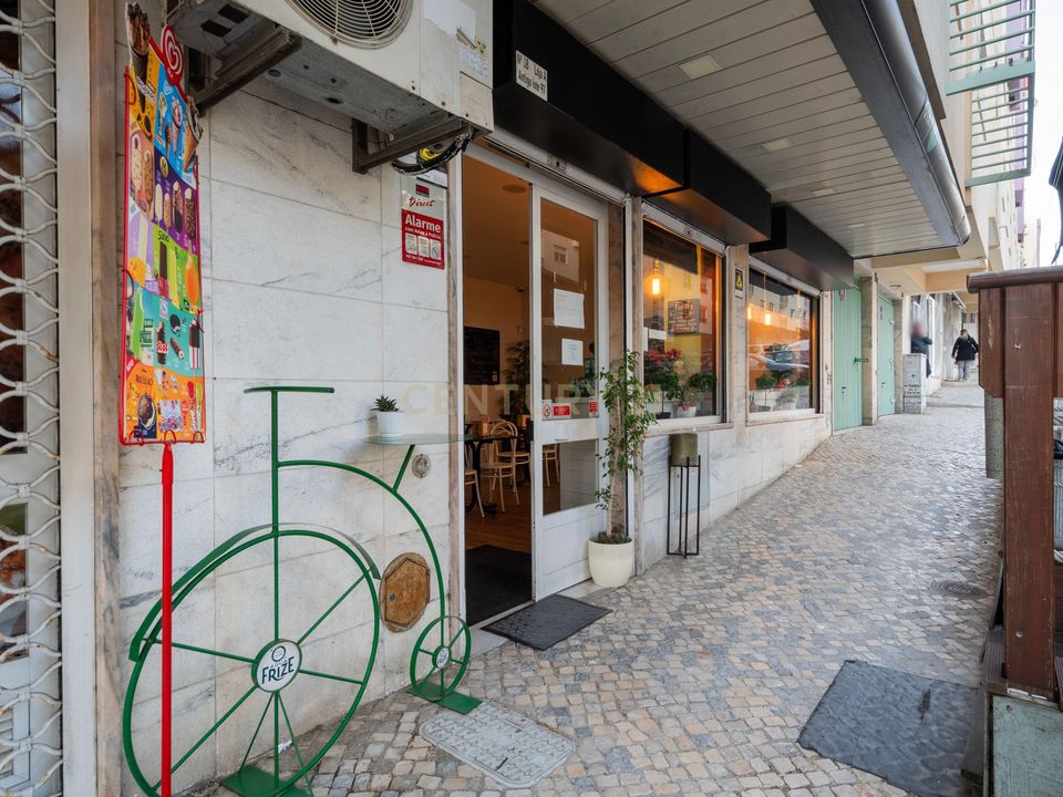 Erhvervsejendom i Massama, Lisbon - foto 4
