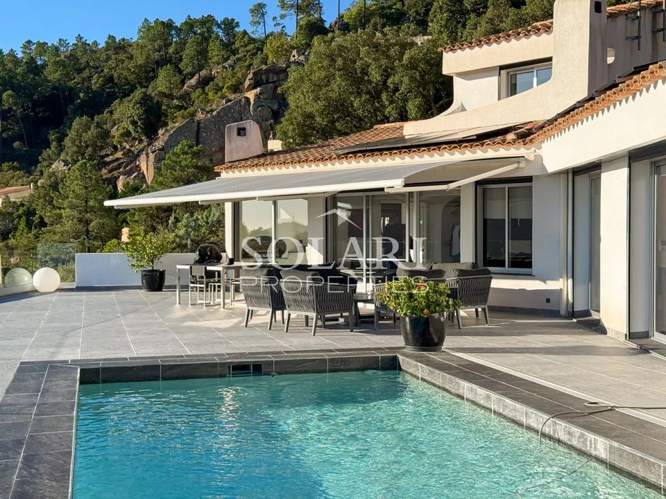 Villa i Mandelieu-la-Napoule, Alpes-Maritimes - foto 2