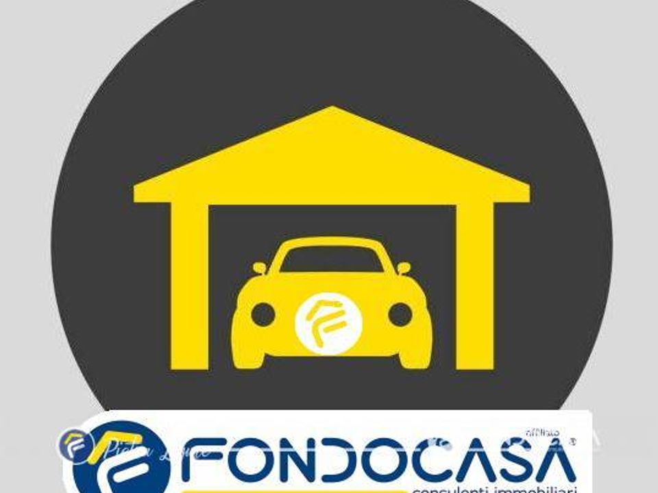 Parkeringsplads i Pietra Ligure, Savona - foto 1