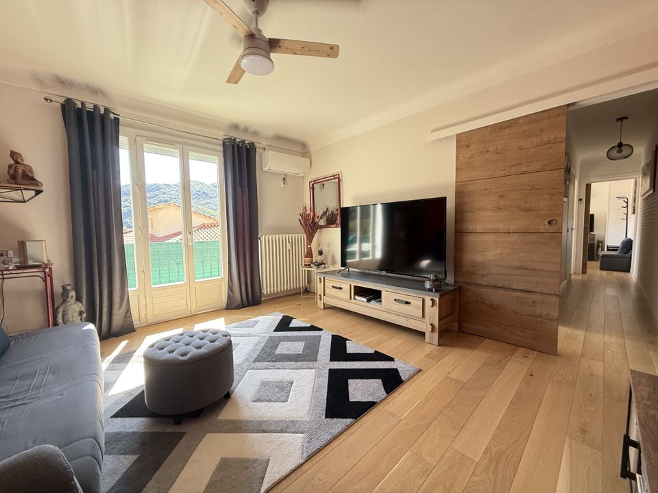 Lejlighed i Amelie-les-Bains-Palalda, Pyrenees-Orientales - foto 1