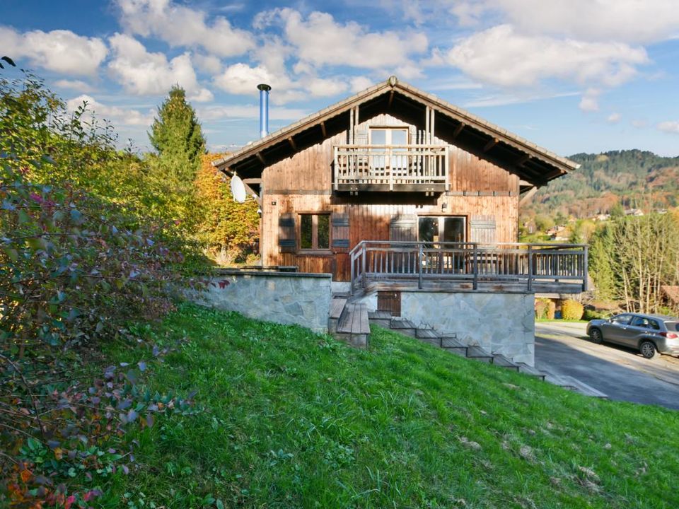 Villa a Arâches-la-Frasse, Haute-Savoie - foto 1
